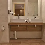 Hotel Sowell Mont Blanc Et Saint-Gervais-les-Bains