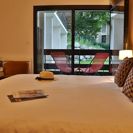 Sowell Mont Blanc Et Hotel 4*