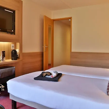 Sowell Mont Blanc Et Hotel 4*