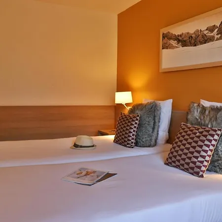 Sowell Mont Blanc Et Hotel 4*