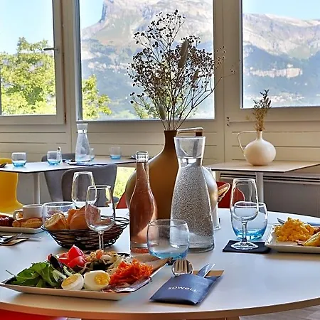 Sowell Mont Blanc Et Hotel