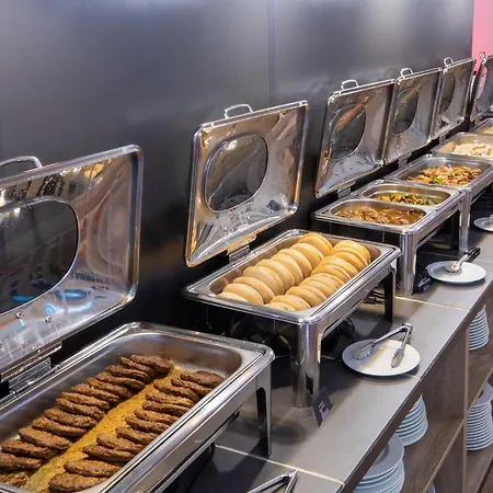 Sowell Mont Blanc Et Ξενοδοχείο